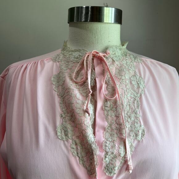 Vintage Van Raalte Nylon Night Gown Bubblegum Pink Lace Overcoat Sz Small - Picture 4 of 7